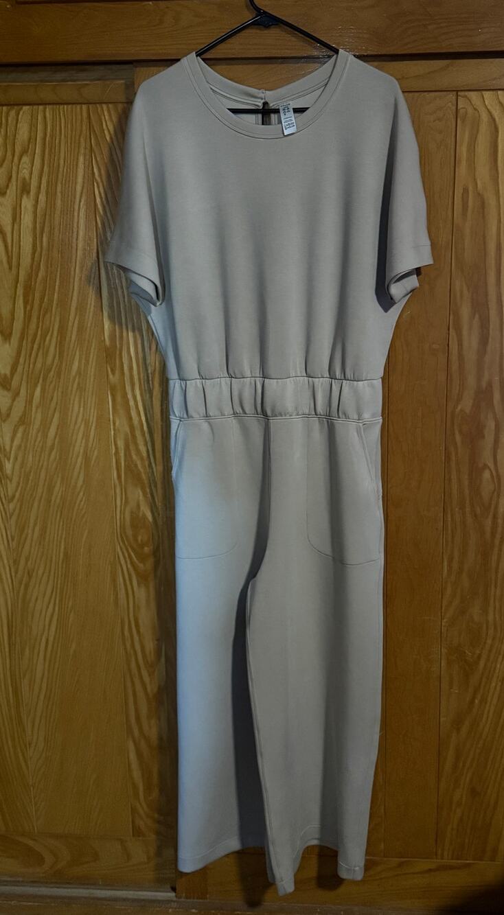 Women's SPANX AirEssentials Wide Leg Cropped Jumpsuit, Large